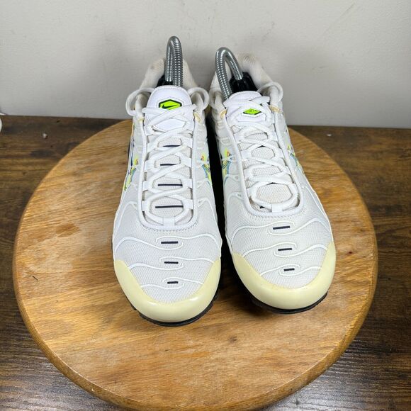 Nike Air Max Plus White Layered Swoosh Women's Size 8.5 Shoes DV7140-100 - Picture 2 of 9